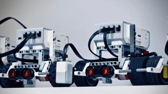 Dîner-Débat UNAFIC - Robotique et Intelligence Artificielle : révolution dans l’industrie chimique ?